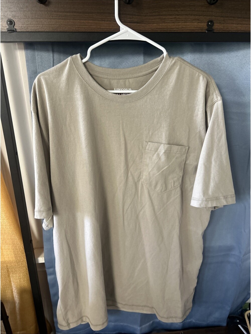 Lincoln Outfitters X Large Men’s Shirt Tan With Front Pocket